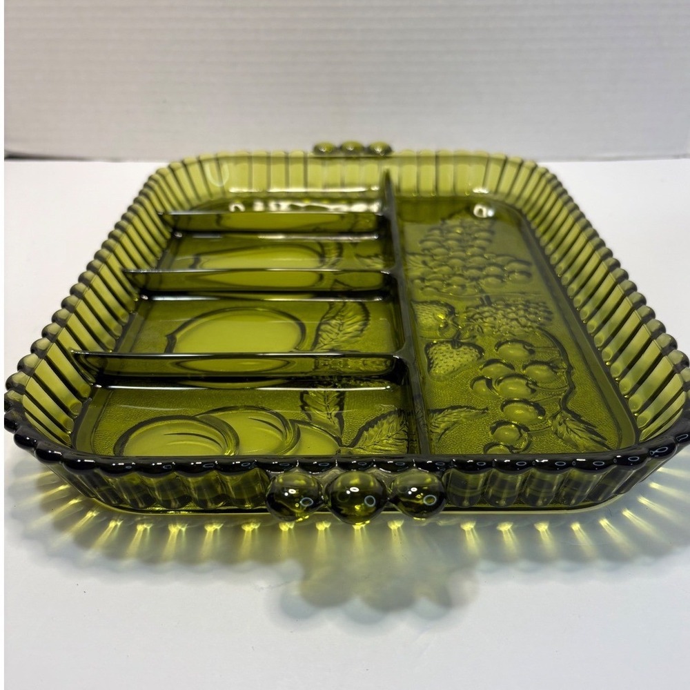 Indiana Glass Olive Green Fruit Embossed Divided Relish Tray Serving Dish Vntg - Picture 3 of 8